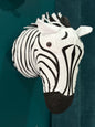 Cabeza colgante de zebra